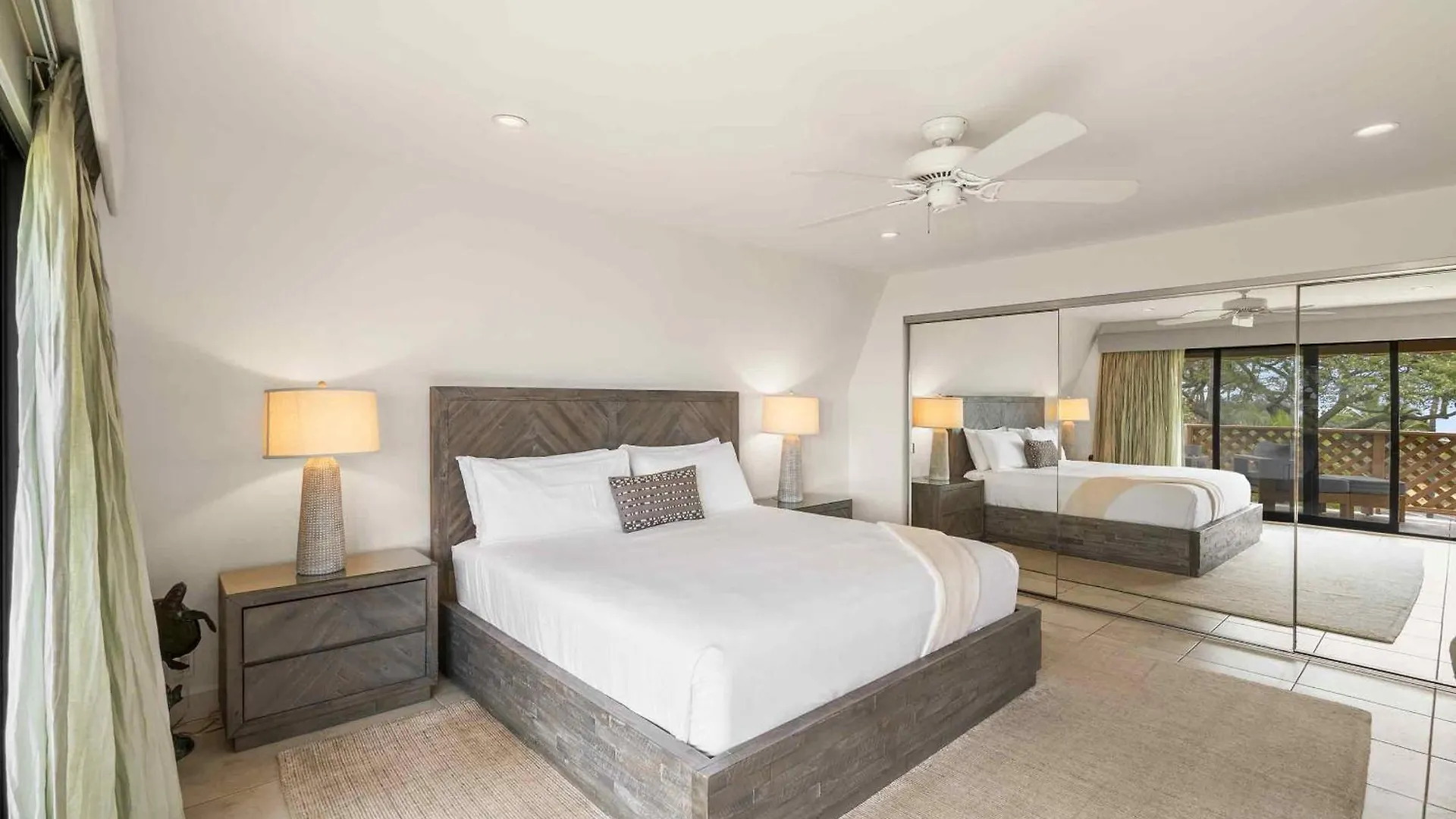 Maui Kamaole A-206 - Prime Location, Stunning Renovation, Large Lanai, Split Ac! Villa Wailea  Feriehus