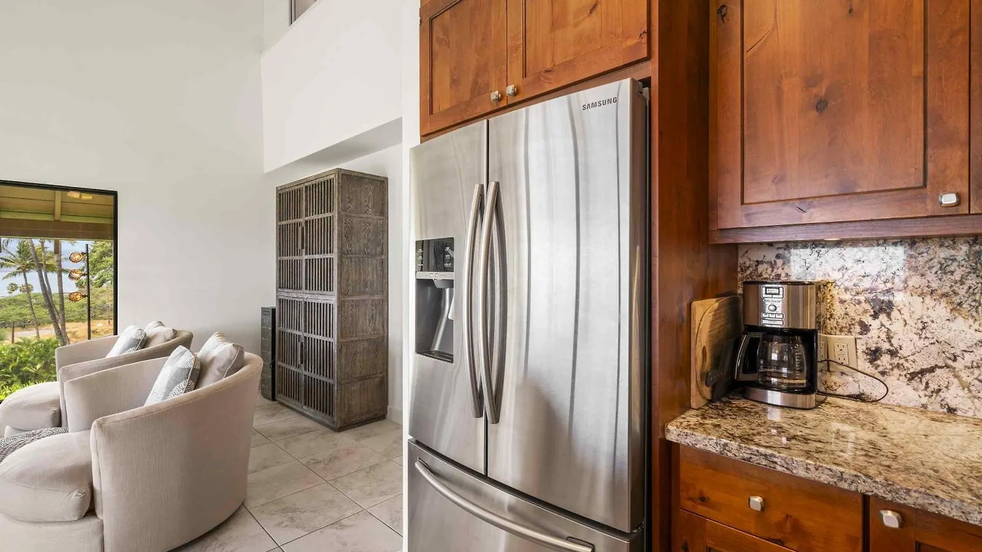 Feriehus Maui Kamaole A-206 - Prime Location, Stunning Renovation, Large Lanai, Split Ac! Villa Wailea