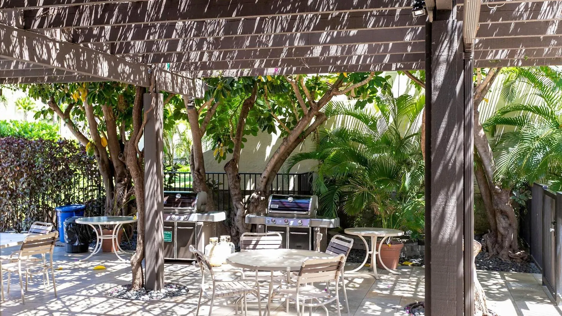 Maui Kamaole A-206 - Prime Location, Stunning Renovation, Large Lanai, Split Ac! Villa Wailea  0*, Wailea (Maui)